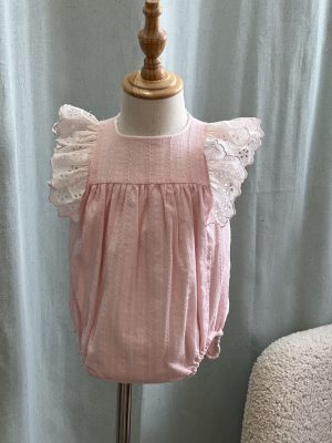Pelele Rosa bebé